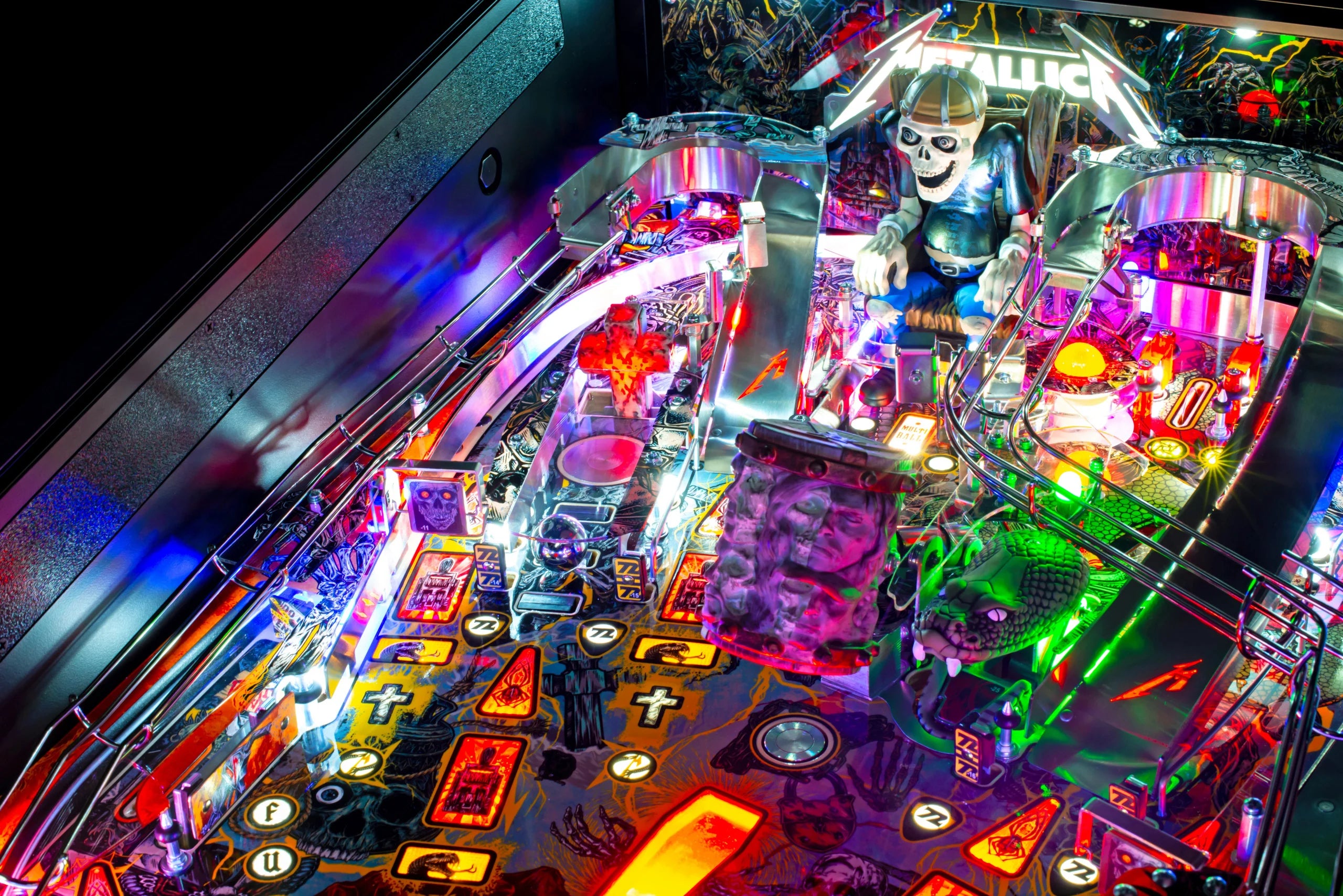 Dungeons & Dragons Tyrant’s Eye Pinball Machine