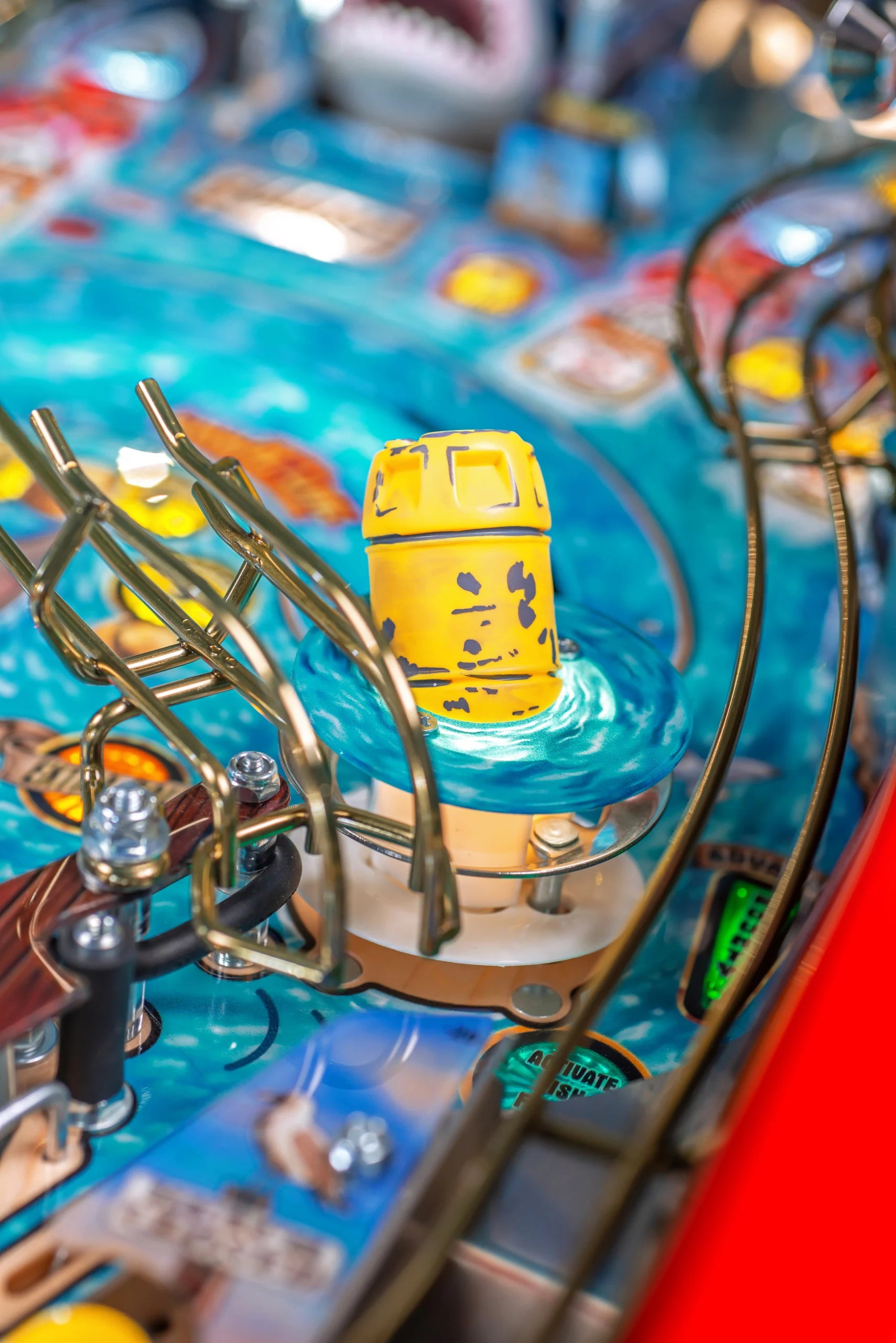 JAWS Pinball Machine Stern Pro Premium LE
