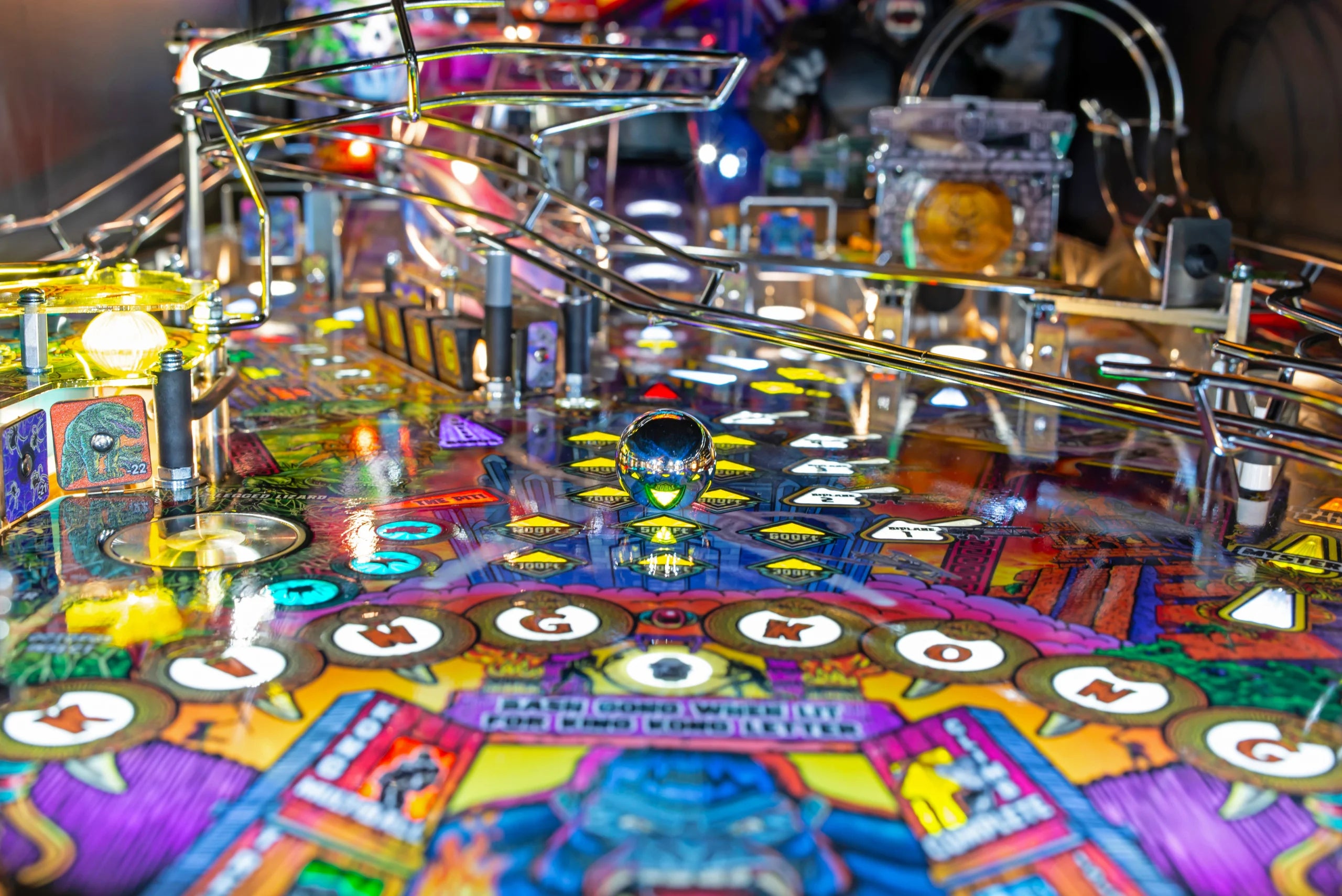 King Kong Terror Island Pinball Machine Stern