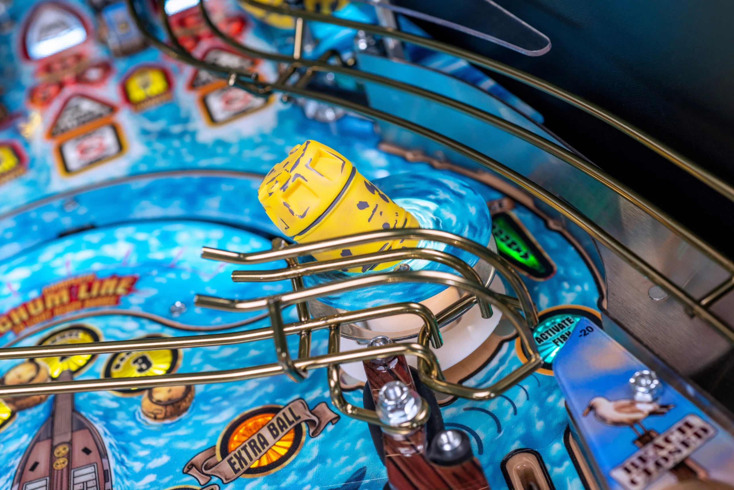 JAWS Pinball Machine Stern Pro Premium LE