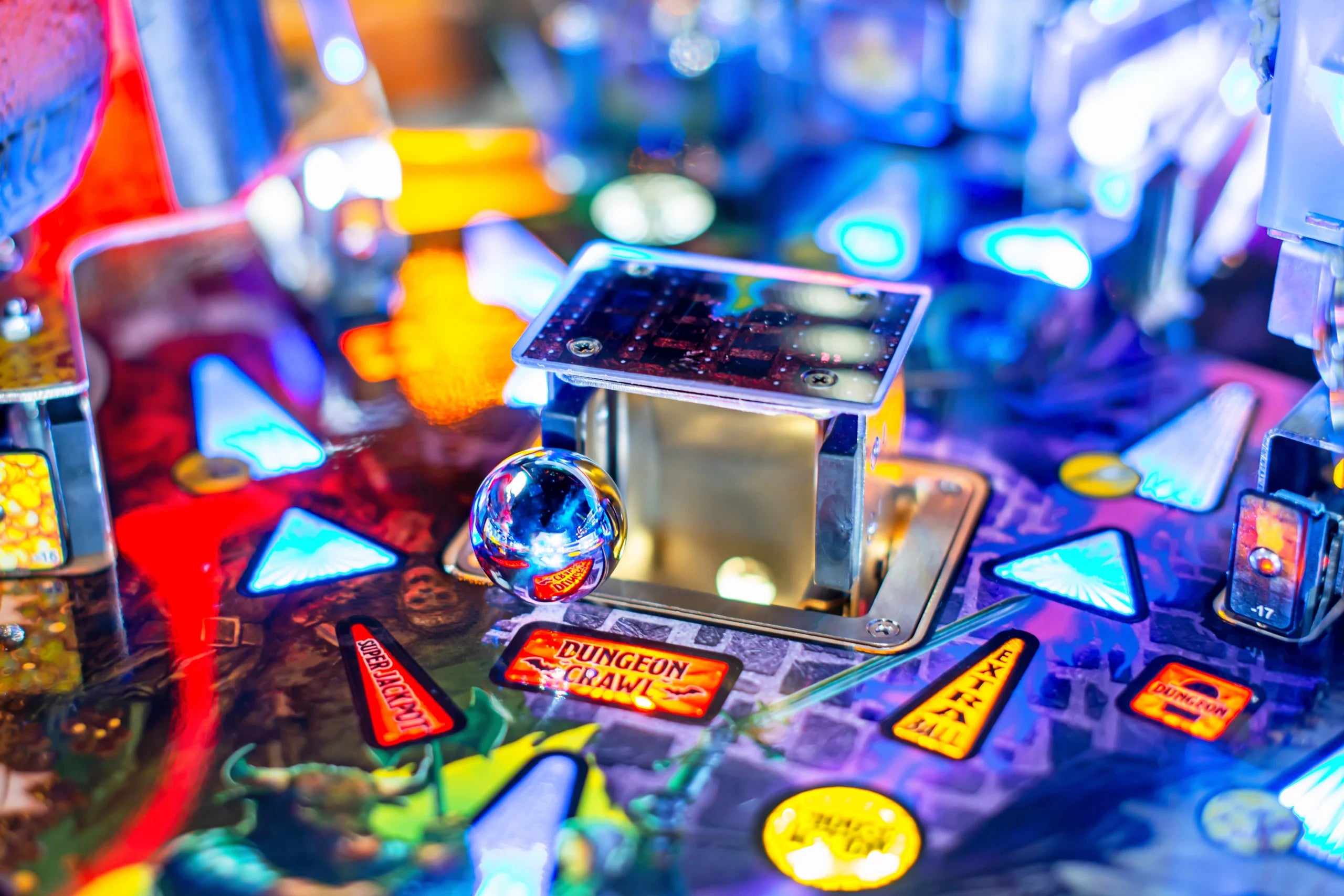 Dungeons & Dragons Tyrant’s Eye Pinball Machine