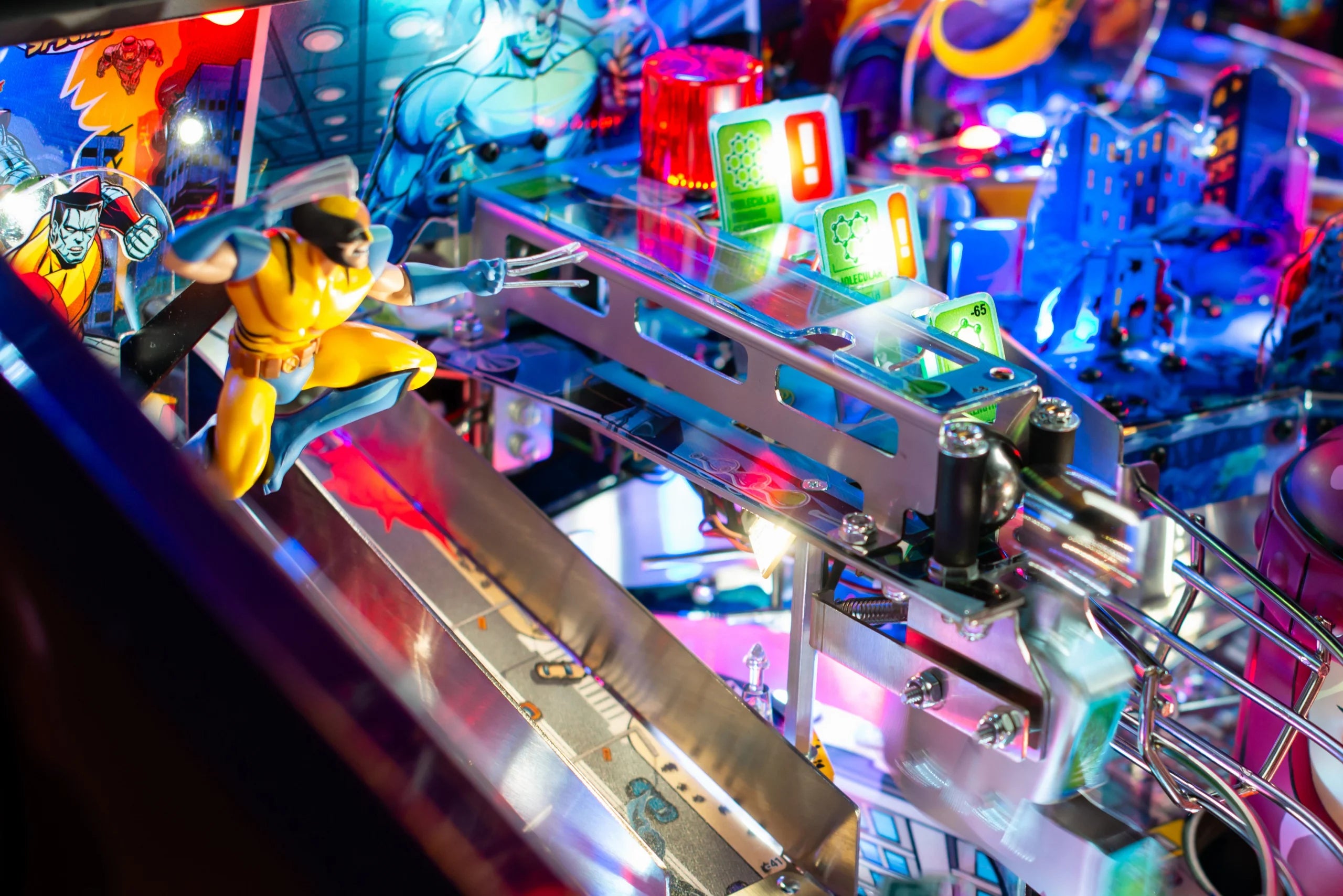 Uncanny X-Men Pinball Machine Stern Pro Premium LE