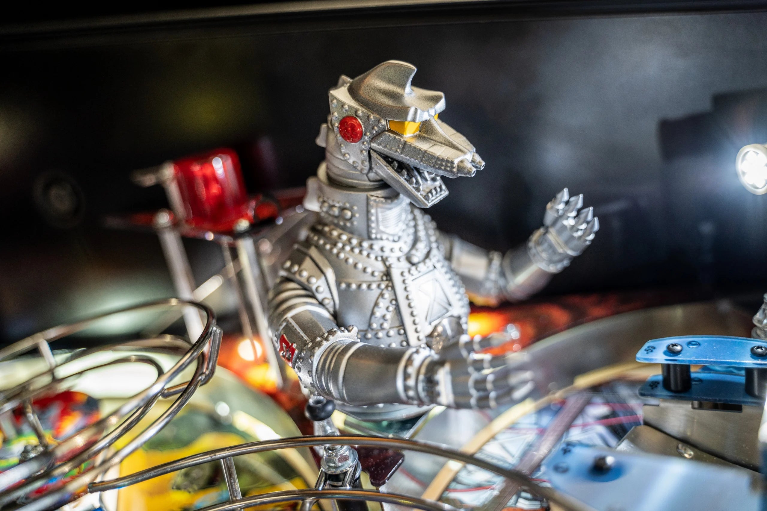 Godzilla Pinball Machine Stern Arcade Game