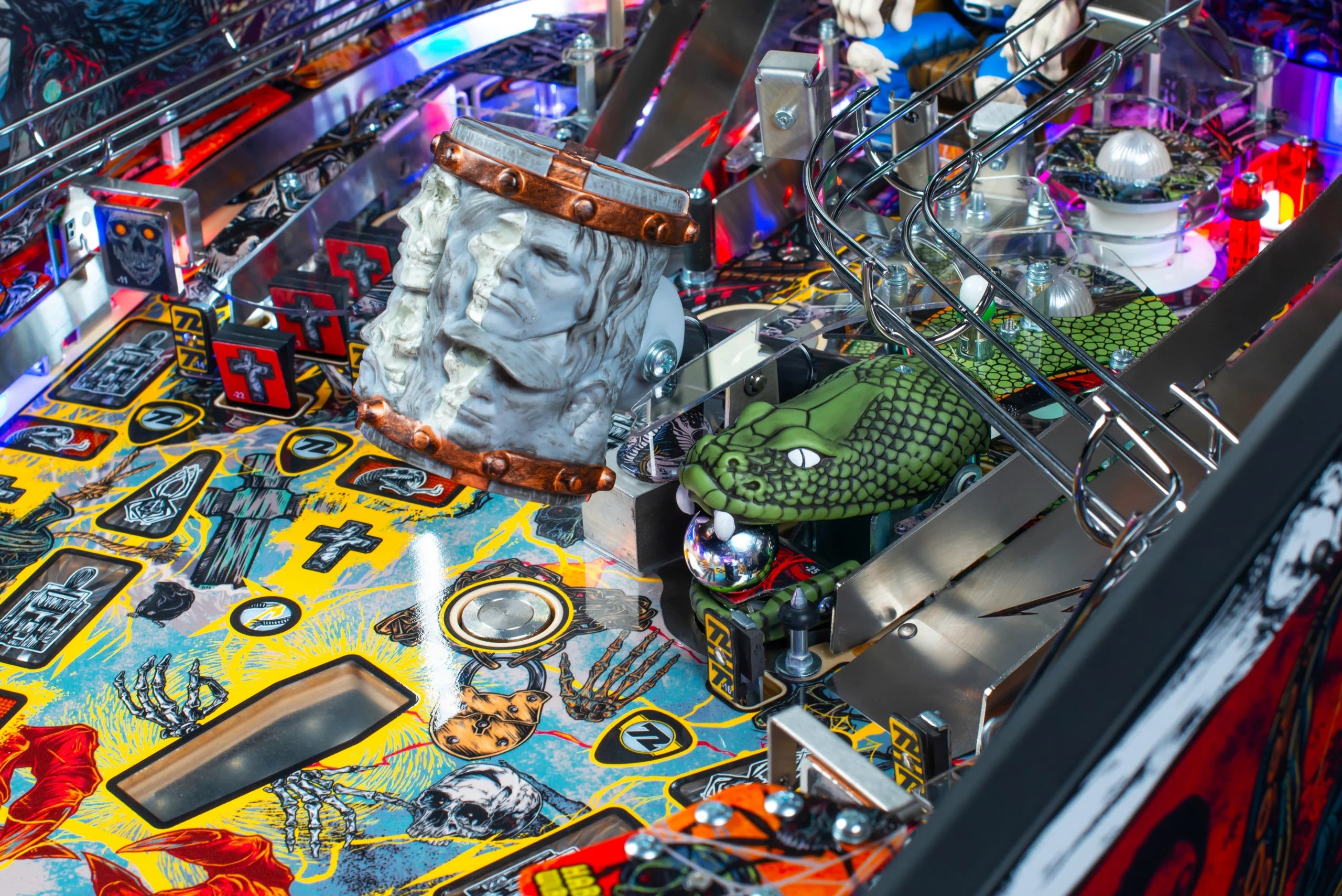 Dungeons & Dragons Tyrant’s Eye Pinball Machine